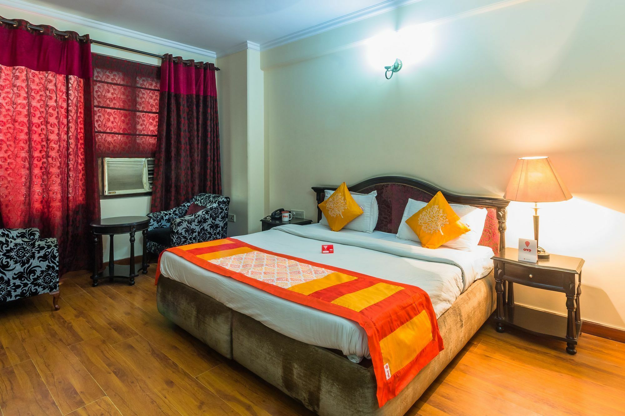 Hotel Treebo Corporate Park Nuova Delhi Esterno foto
